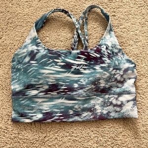 Lululemon sports bra